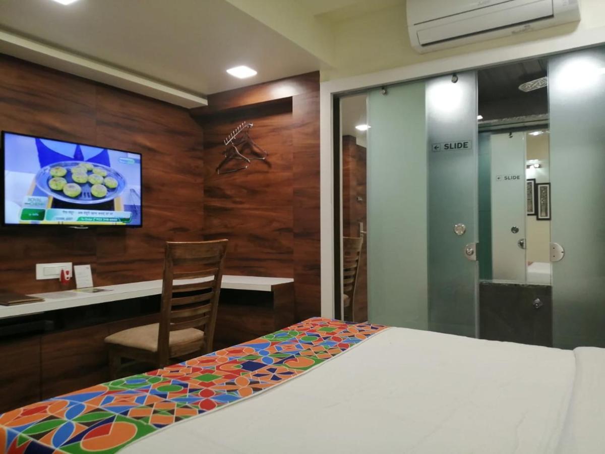 Hotel Radana Vashi Navimumbai Nová Bombaj Exteriér fotografie